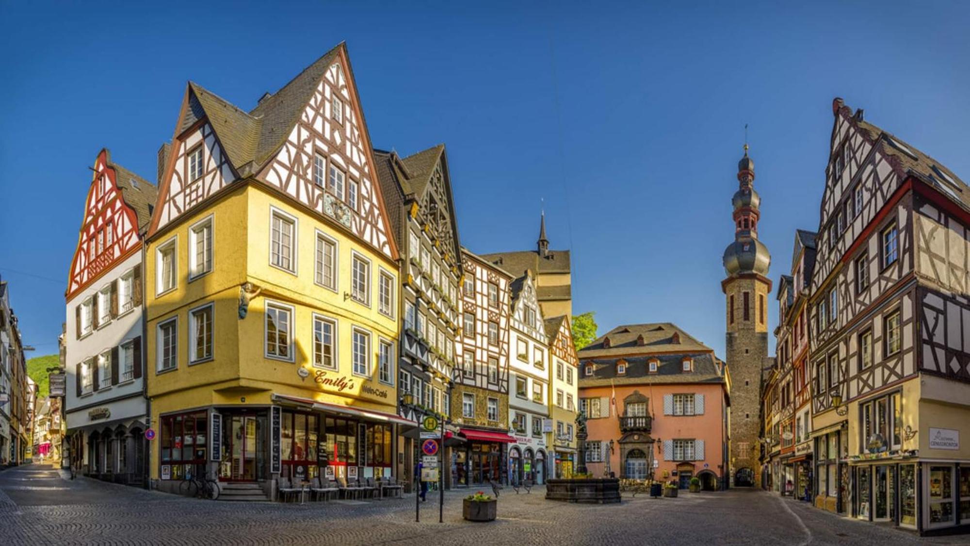 Hotel Altes Winzerhaus Кохем Экстерьер фото